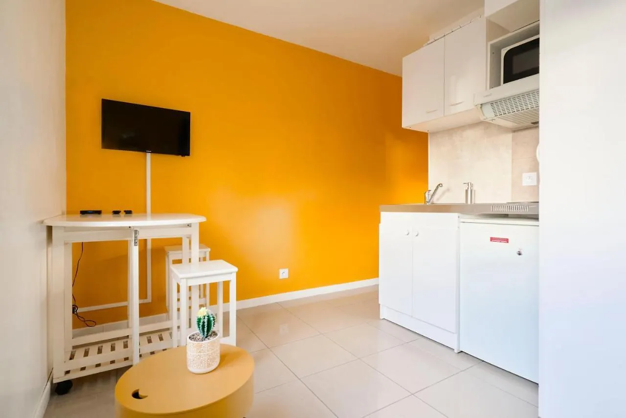 Jolis Appartements, Proche Facultes Medecine Et Hopitaux Lille 0*,  France